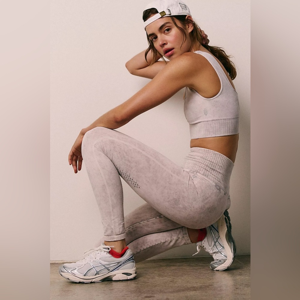 Free People Light Gray Tie-Dye High-Rise Leggings